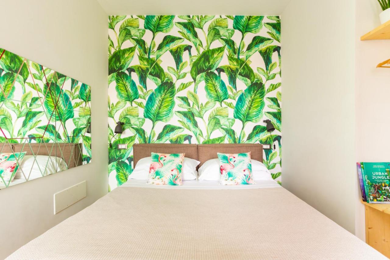 Duomo Views, Light, Jungle-Inspired Studio With Terrace Milan Extérieur photo